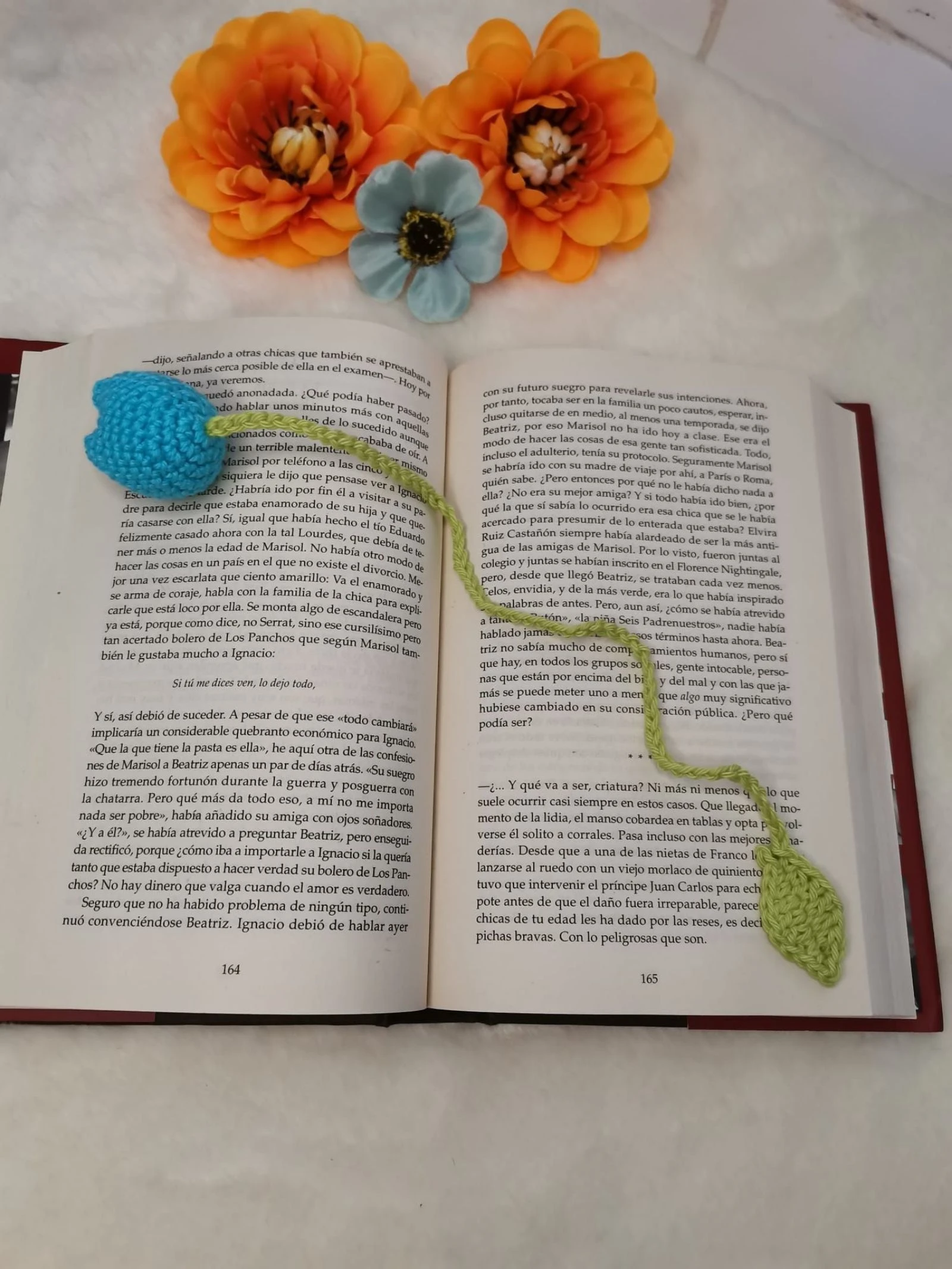 Marcapaginas tulipan a crochet